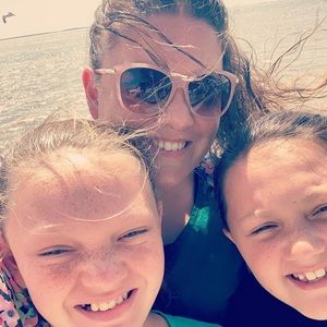 Meet your Posher, Tara